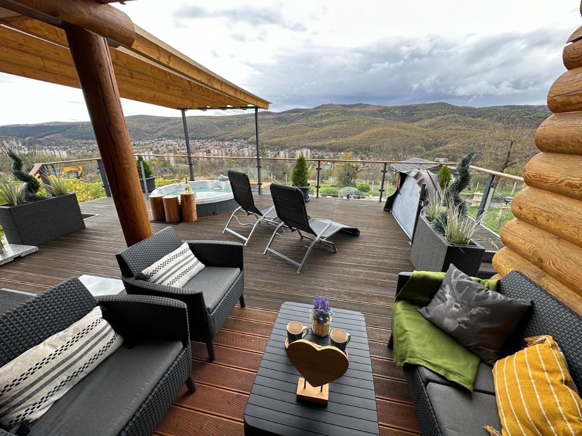 Roenk Relax Lägenhet Miskolc Exteriör bild