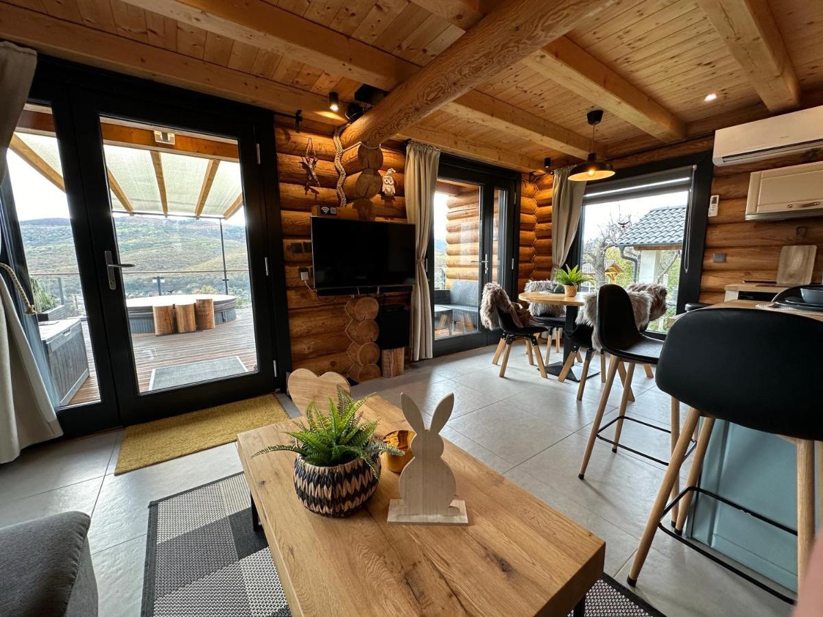 Roenk Relax Lägenhet Miskolc Exteriör bild
