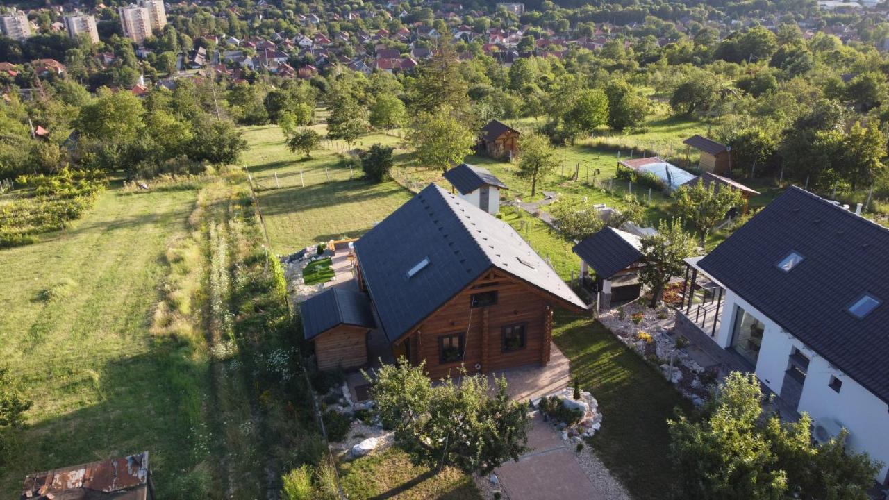Roenk Relax Lägenhet Miskolc Exteriör bild