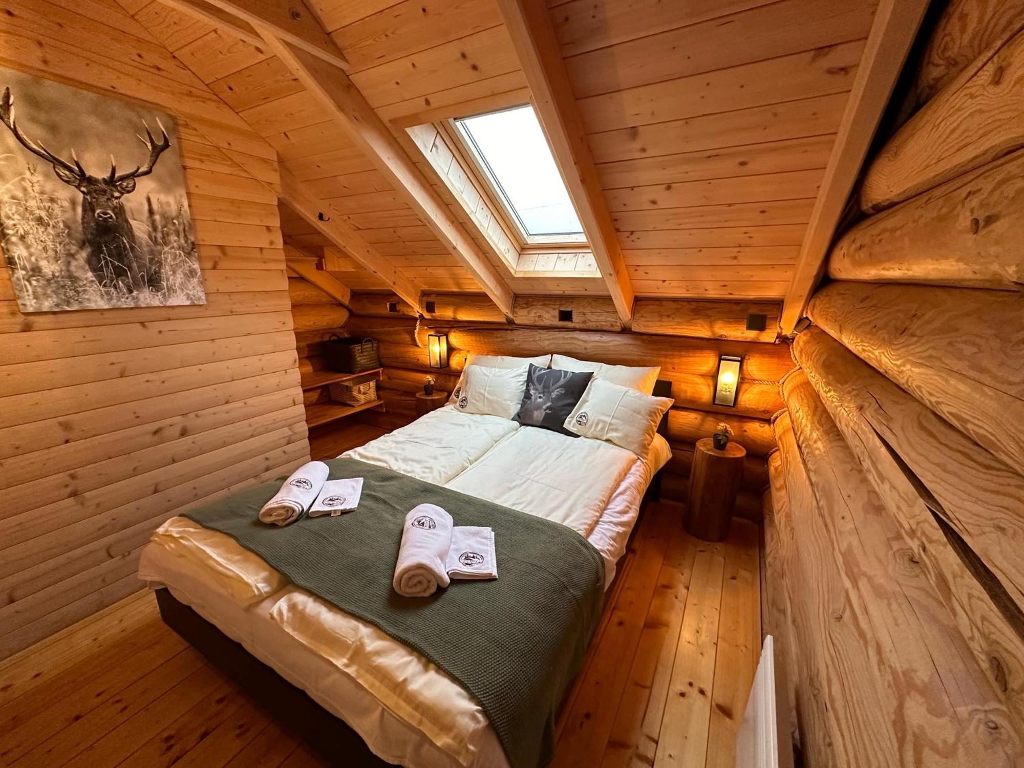 Roenk Relax Lägenhet Miskolc Exteriör bild